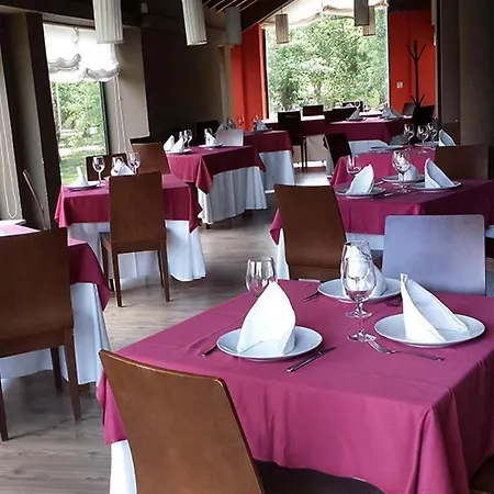 Parada De Francos Hotel Teo