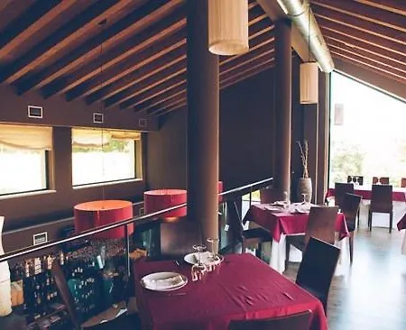 Otel Parada De Francos Teo