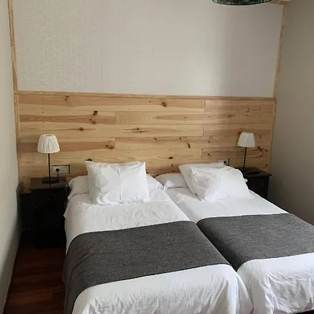 Hotel Parada De Francos *