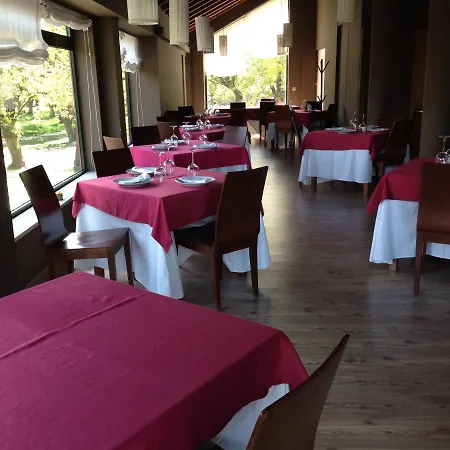 Hotel Parada De Francos *