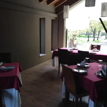 Parada De Francos Hotel