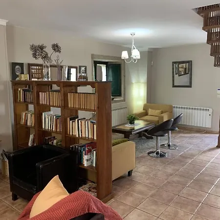 Parada De Francos Hotel *