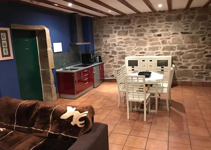 Otel Parada De Francos