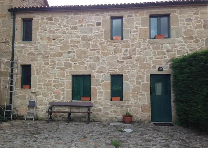 Otel Parada De Francos