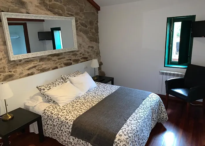 Parada De Francos Otel